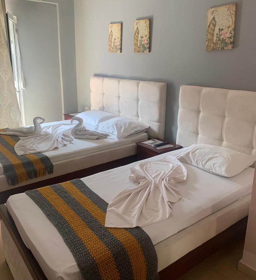 Hotel Soan Sarandë エクステリア 写真