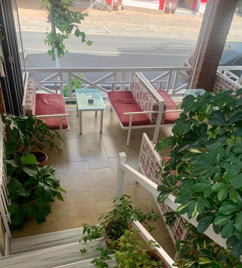 Hotel Soan Sarandë エクステリア 写真