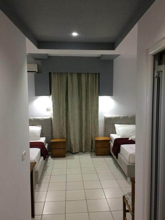 Hotel Soan Sarandë エクステリア 写真